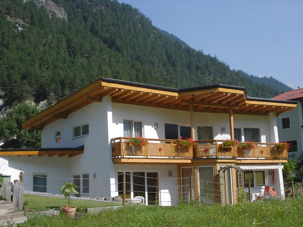 Ferienwohnung Sabine Schranz Serfaus Exterior foto